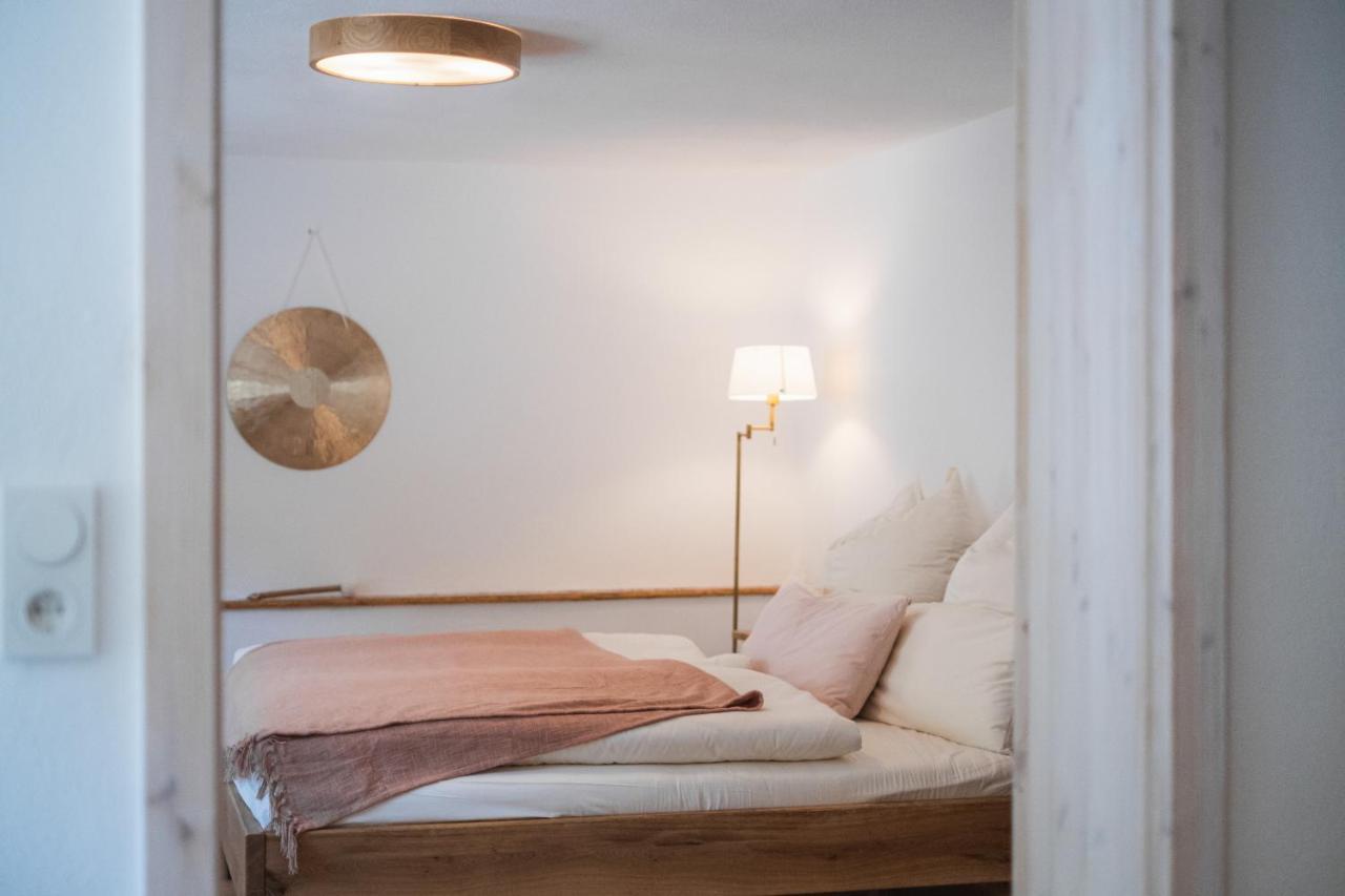 Gehobenes Ambiente In Historischer Wohnung Walting Dış mekan fotoğraf