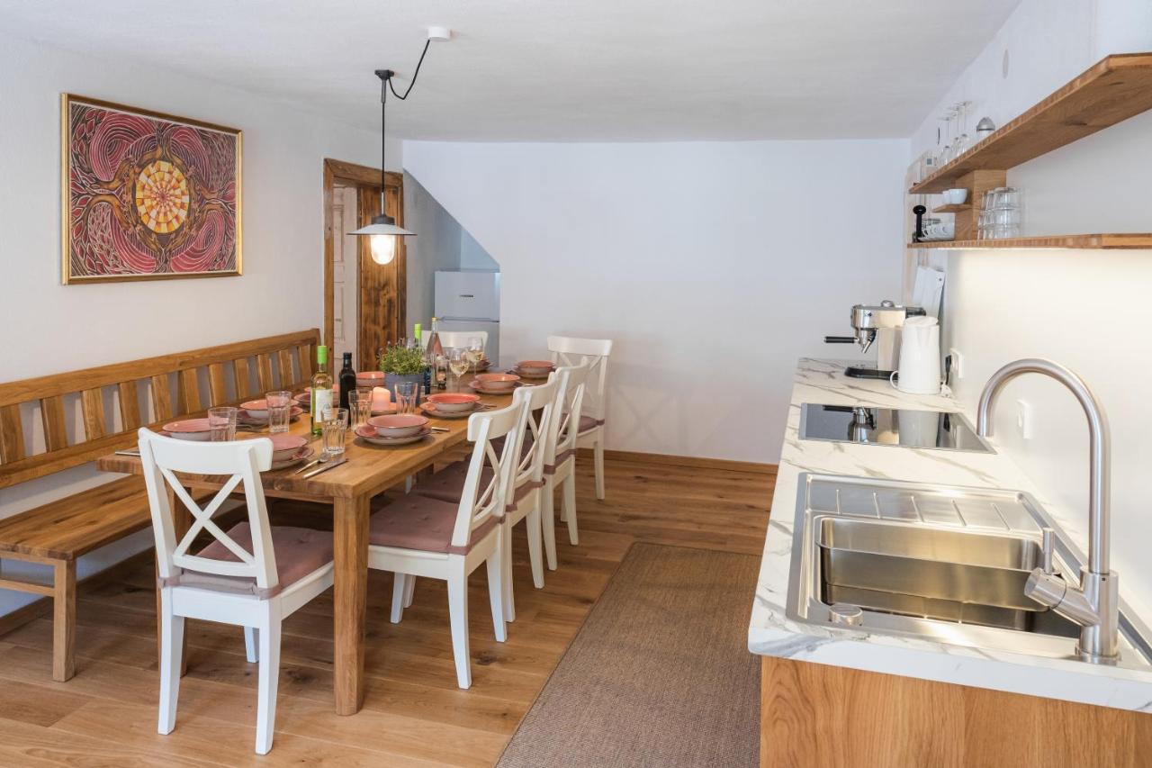 Gehobenes Ambiente In Historischer Wohnung Walting Dış mekan fotoğraf