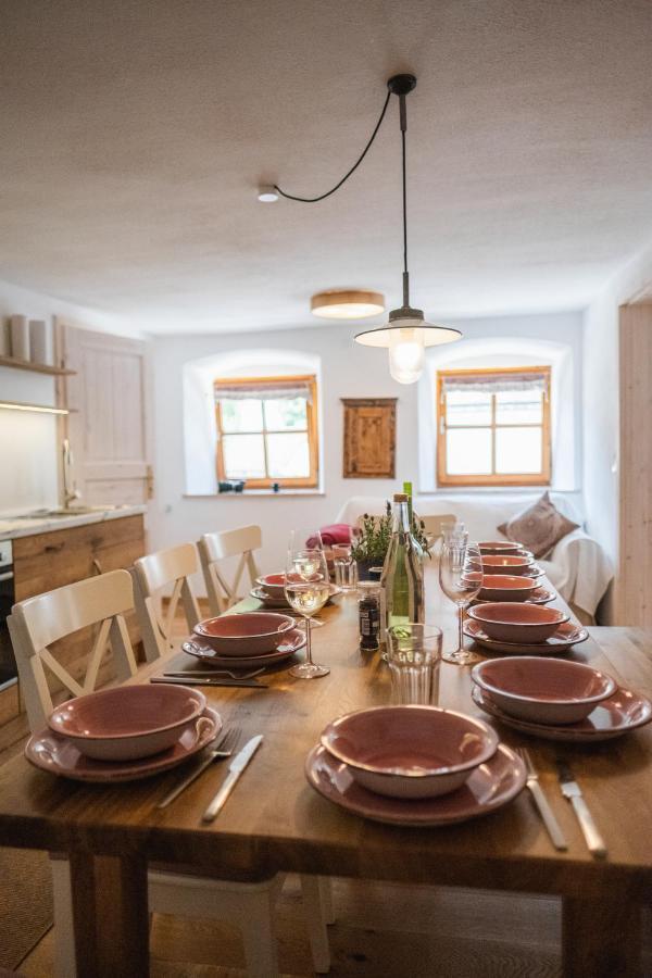 Gehobenes Ambiente In Historischer Wohnung Walting Dış mekan fotoğraf